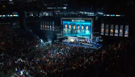JDG赛后群访 左手最想在S赛交手Faker Kanavi预测决赛再战BLG