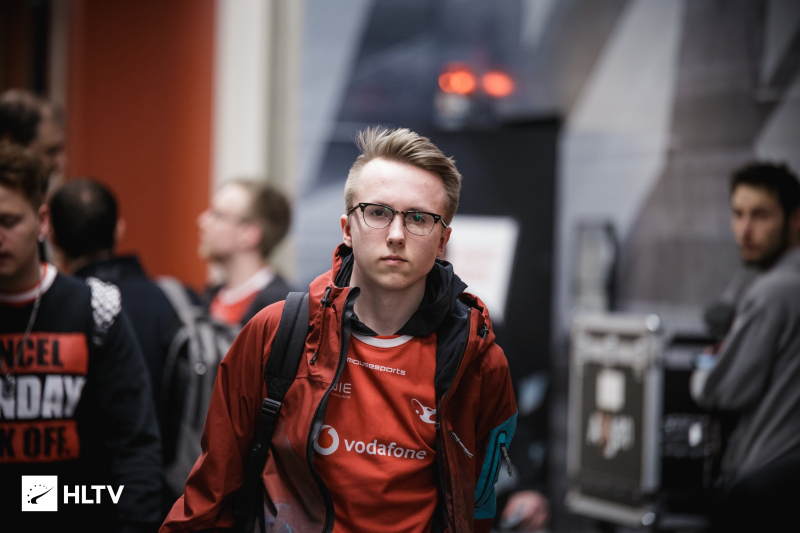 youdang更博：感谢兄弟们带我进世界赛！大家世界赛加油！