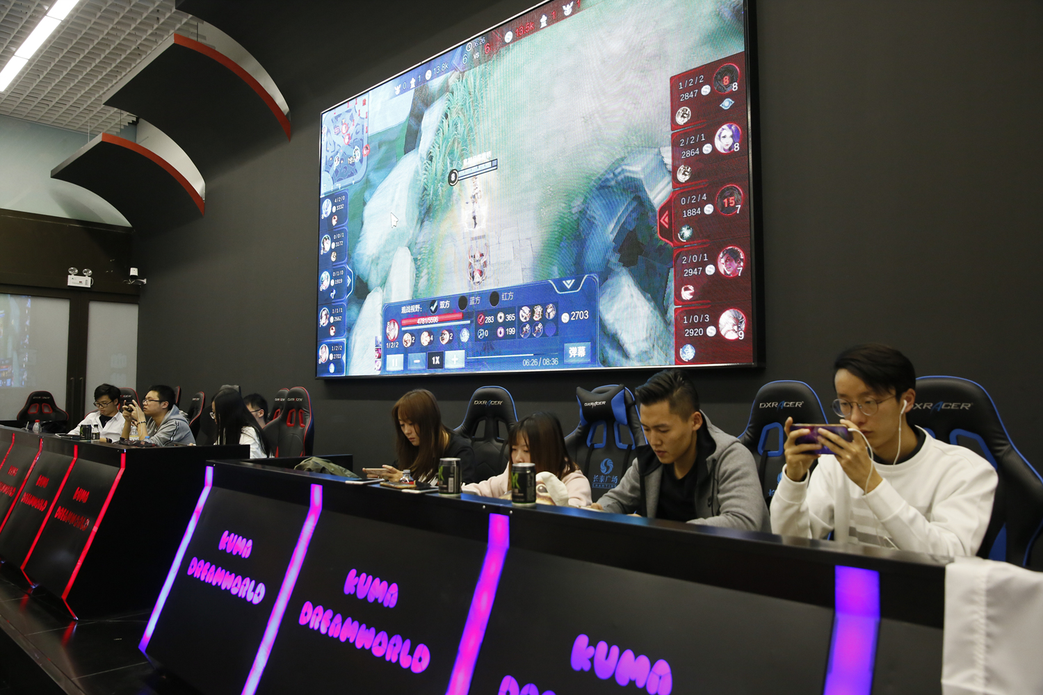 知名女歌手张靓颖将现身2023LPL春季总决赛，进行开幕式表演！