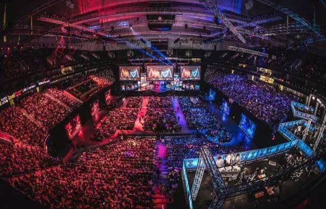 BLG成为四大赛区历史上第一支跌入瑞士轮1-2分组的一号种子