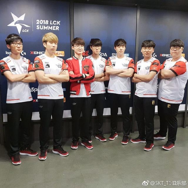 The MongolZ , G2, 和 FURIA Esports 晋级 FISSURE Playground 2 季后赛