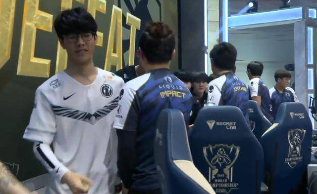 CSGO EPL S16阵容名单公布：s1mple回来了！