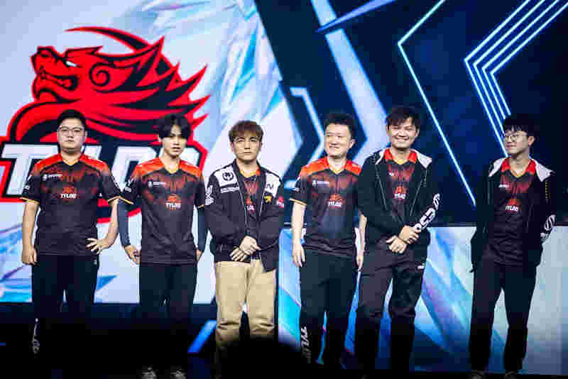 【战报】2025LPL春季赛季后赛RA 3-2 IG，鏖战五局iBoy三夺MVP