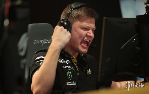 LNG Esports 阵容由 Hanyi 揭晓： ZIKA , Tian , Scout , Peyz , Hang 在午夜签约