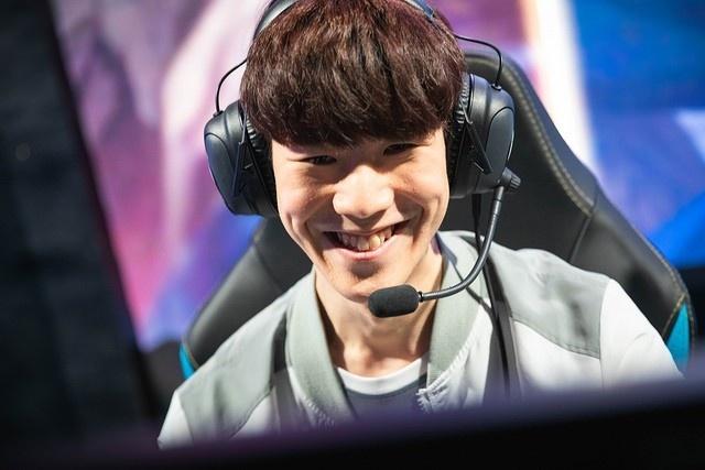 上海Major美洲RMR：稳中求胜，COL 13-7 Bestia